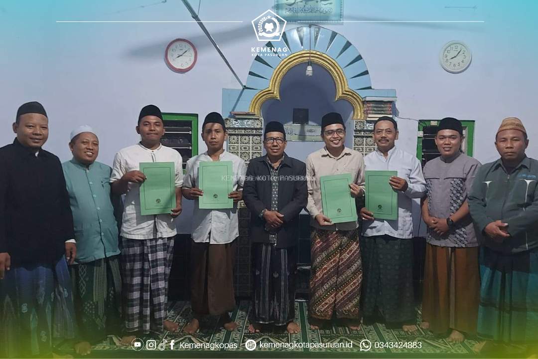 Prosesi APAIW Musholla Darussalam Berlangsung Khidmat di Tengah Guyuran Hujan