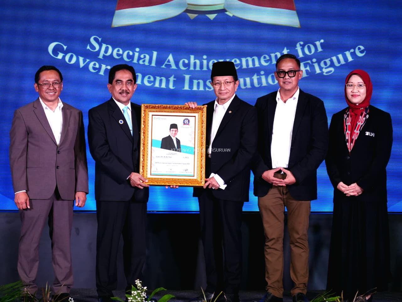 Raih Top GPR Figure Award 2026, Menag Apresiasi Kerja Kehumasan ASN Kemenag